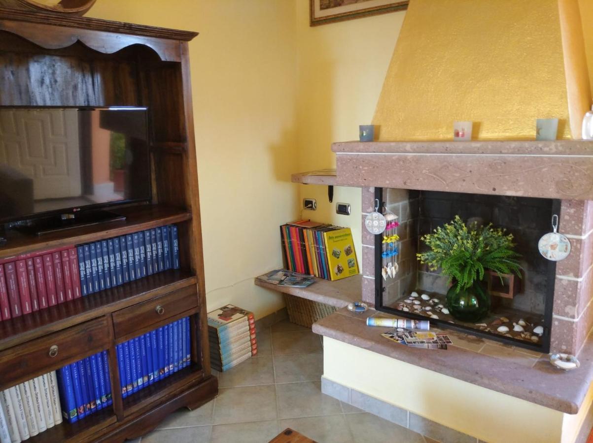 Villa Casa Bon' Aria Fronte Mare Sud Sardegna La Maddalena  Exterior foto